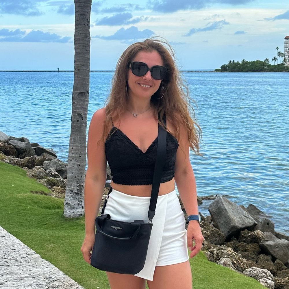 Meet your Posher, Iryna